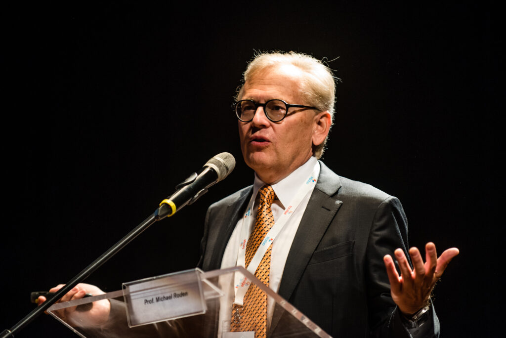 Prof Dr. Michael Rode Prof. Dr. Michael Roden zum neuen Ehrenmitglied der Ungarischen ...